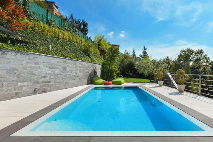 Travaux d’aménagement de piscine Daumeray
